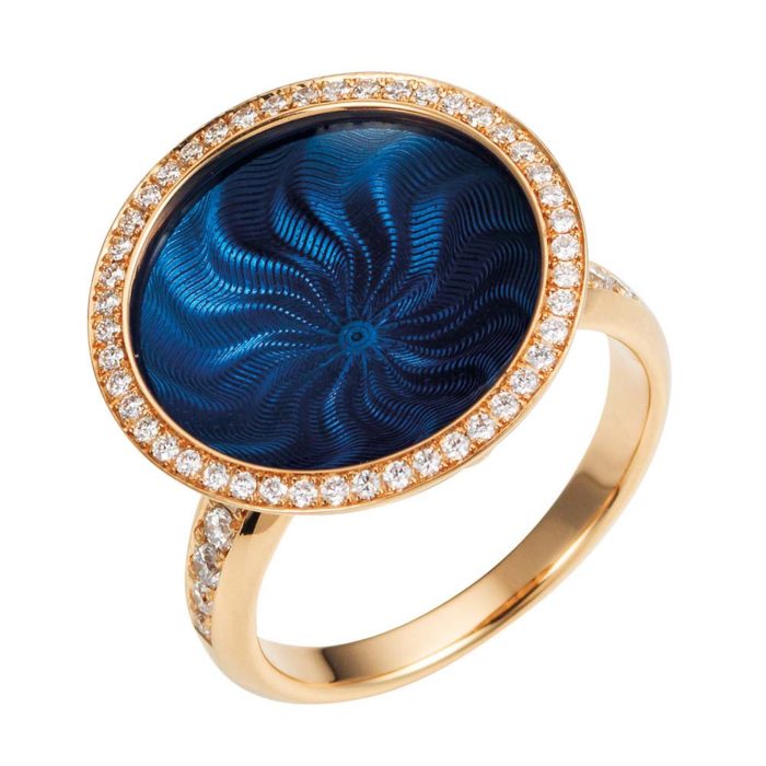 Diamant-besetzter Gold-Ring mit blau emailliertem Guilloche