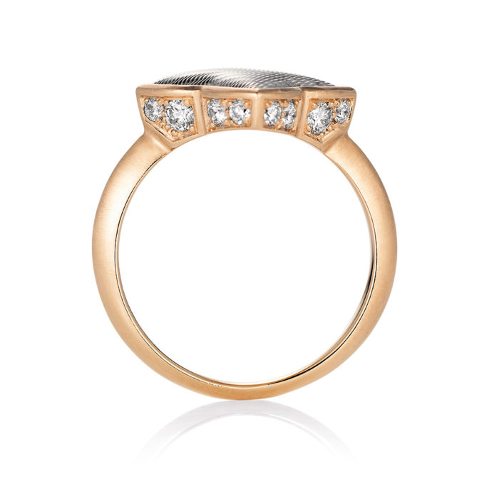Diamond-set gold ring with guilloche