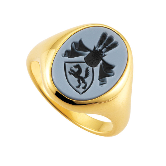 Yellow-gold signet-ring with oval blue niccolo with an engraved coat of arms
