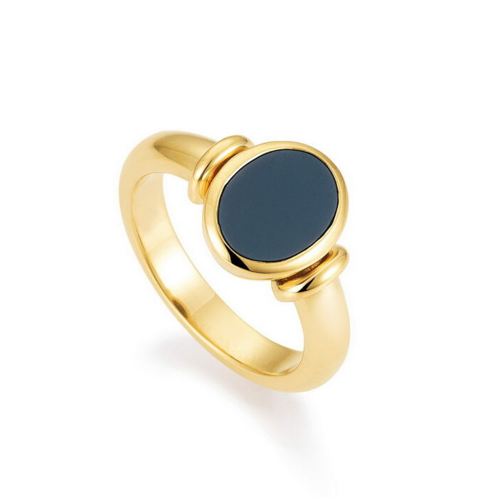 Victor Mayer Yellow Gold Signet Ring Blue Niccolo Engraving