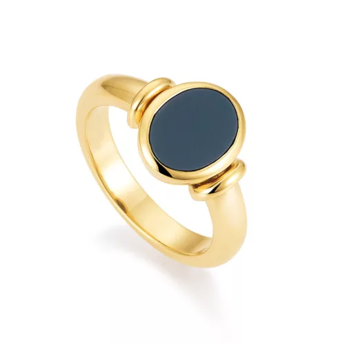 Oval signet ring yellow gold blue gemstone