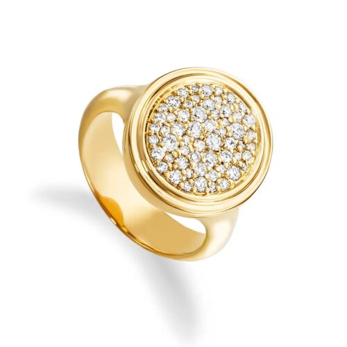 Large oval signet ring 18kt yellow gold pave diamonds and engraved outline Darcy&Elizabeth without engraving