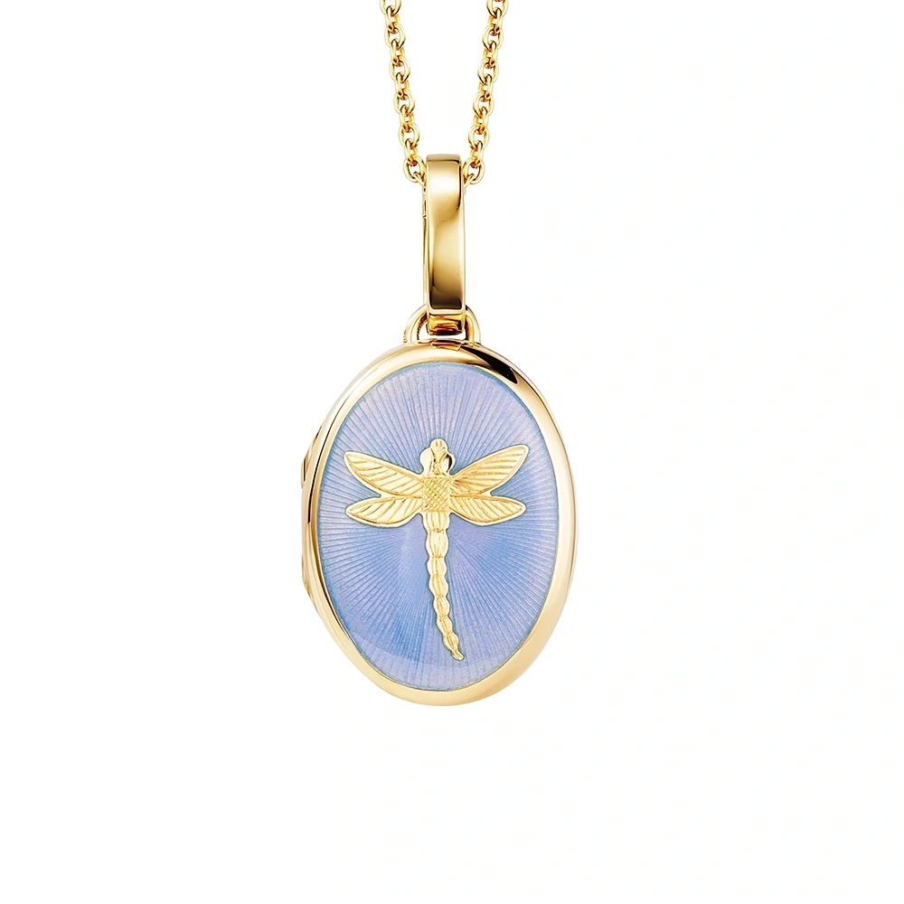 Ovales Medailloncollier aus Gelbgold mit blauer Lackierung und stilisierter Libelle