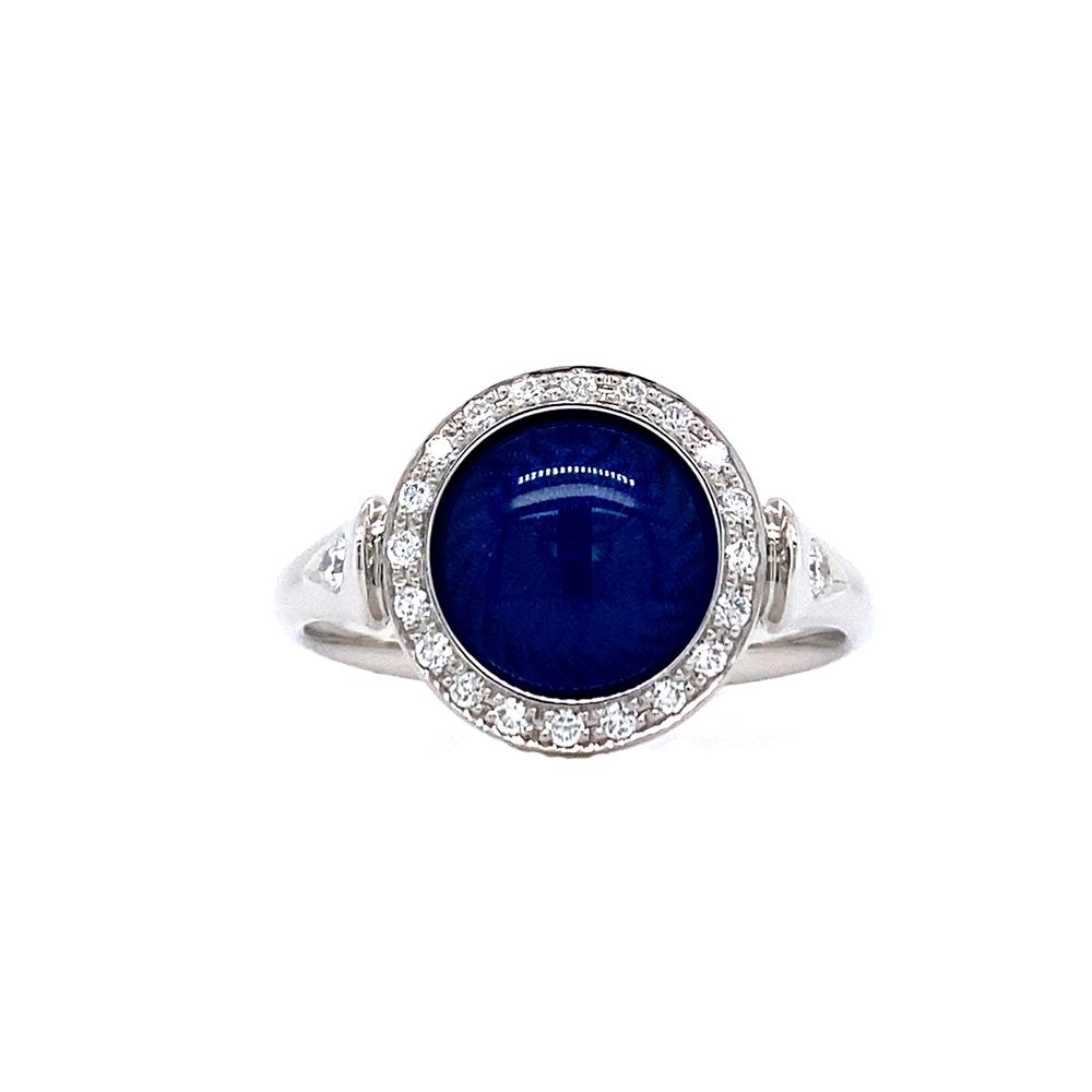 Ring Candy in white gold with a round 12.2 mm head featuring slightly domed petrol blue enamel over a windmill guilloché pattern, surrounded by 22 diamonds.