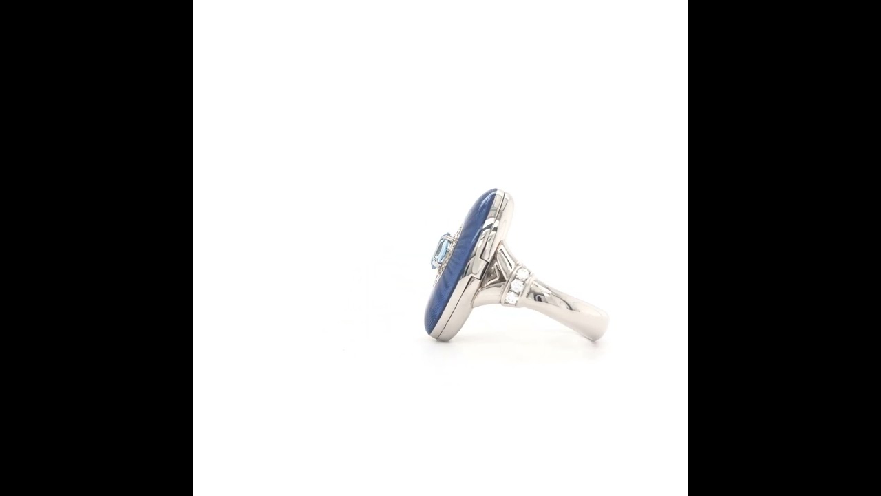  Oval locket ring Peacock, 18k white gold, blue enamel, guilloche, aquamarine V1673/MB/13/00/101 