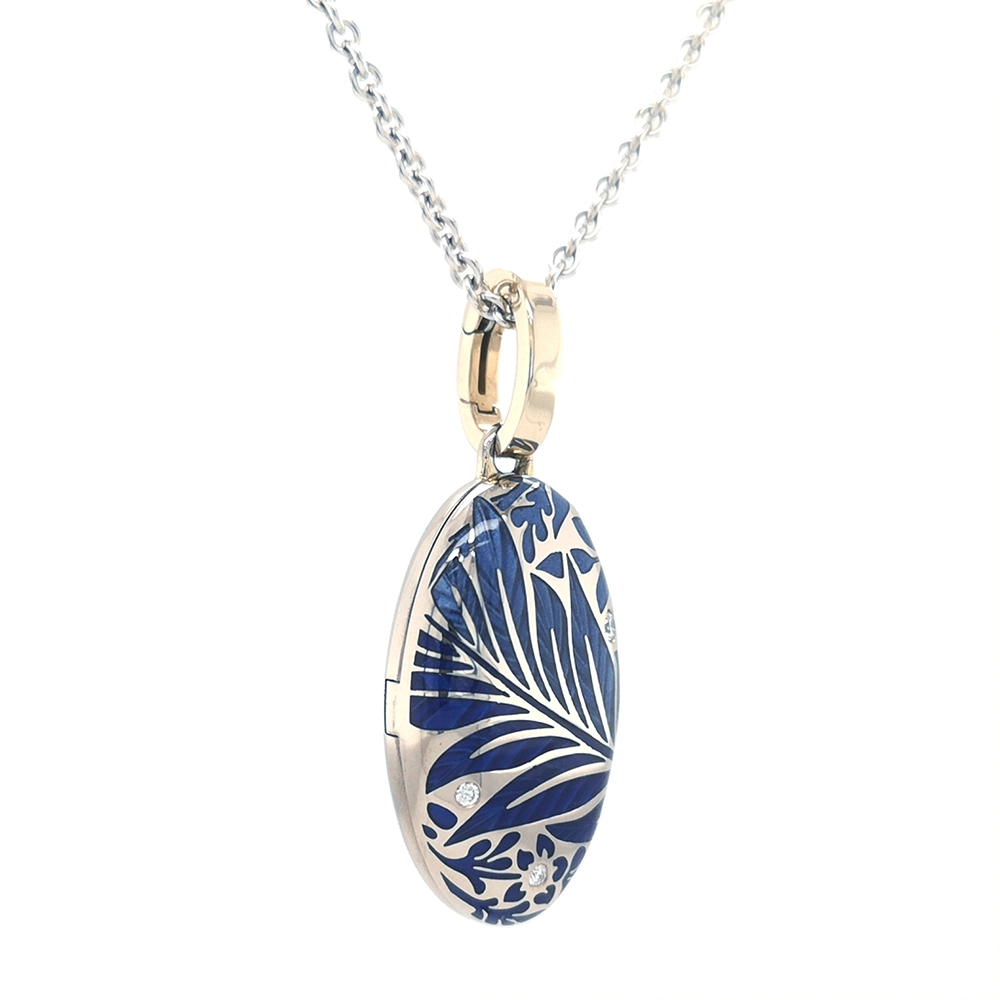 Oval pendant in white gold, with blue color and diamonds.