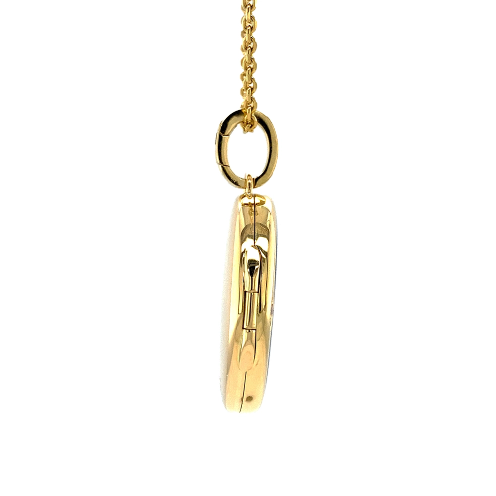 Ovaler Medaillon-Anhänger aus Gelbgold, blau lackiert mit goldenen Rauten und einem mit Brillanten besetzten Unendlichkeitssymbol in der Mitte.